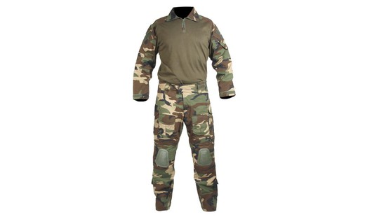 Delta Tactics Uniforme Combate Woodland