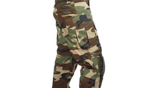 Delta Tactics Uniforme Combate Woodland