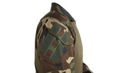 Delta Tactics Uniforme Combate Woodland